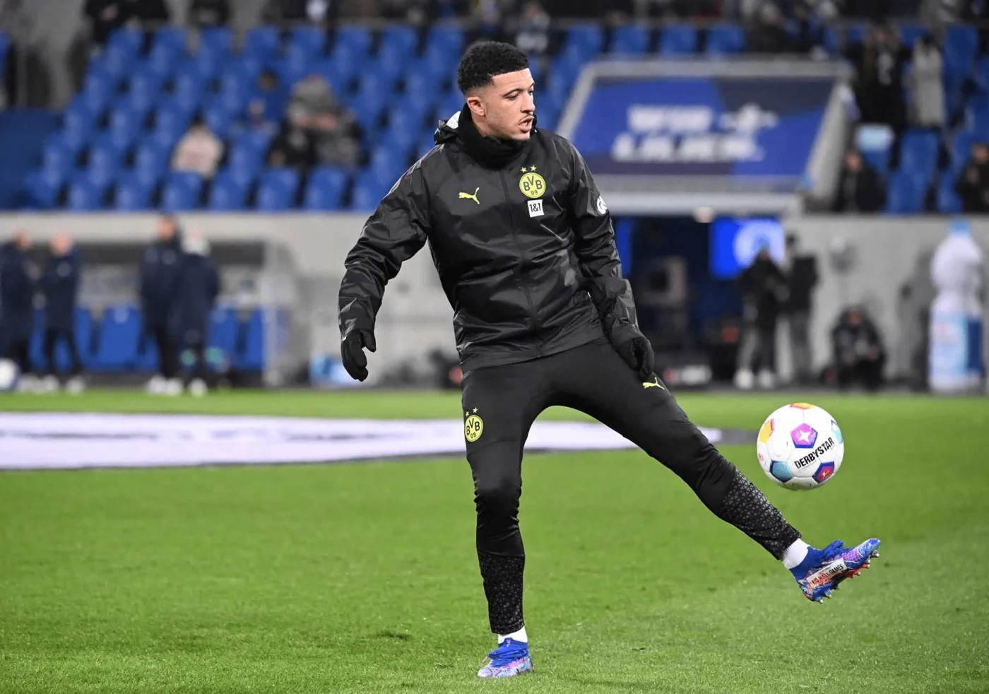 tuong-lai-cua-jadon-sancho-2-min_11zon